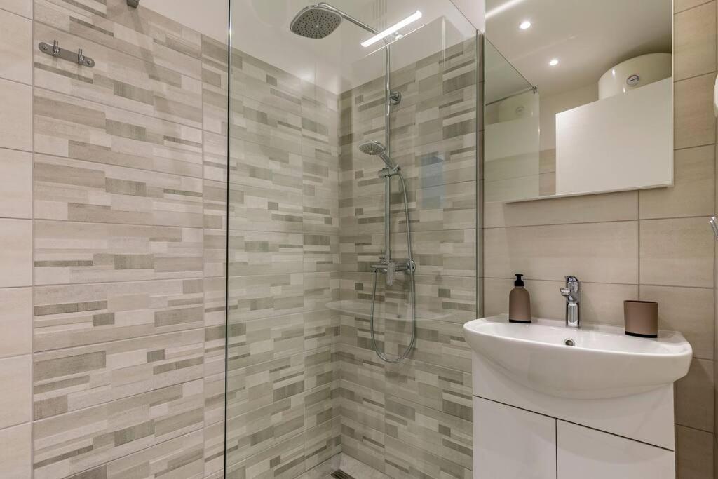 New Two Bedroom Apartment Maloni プーラ エクステリア 写真